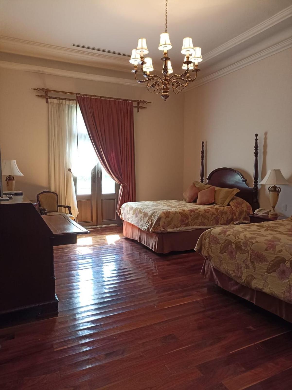 Hotel Real Hacienda Santo Tomas Colonia Gustavo Baz Prada ภายนอก รูปภาพ