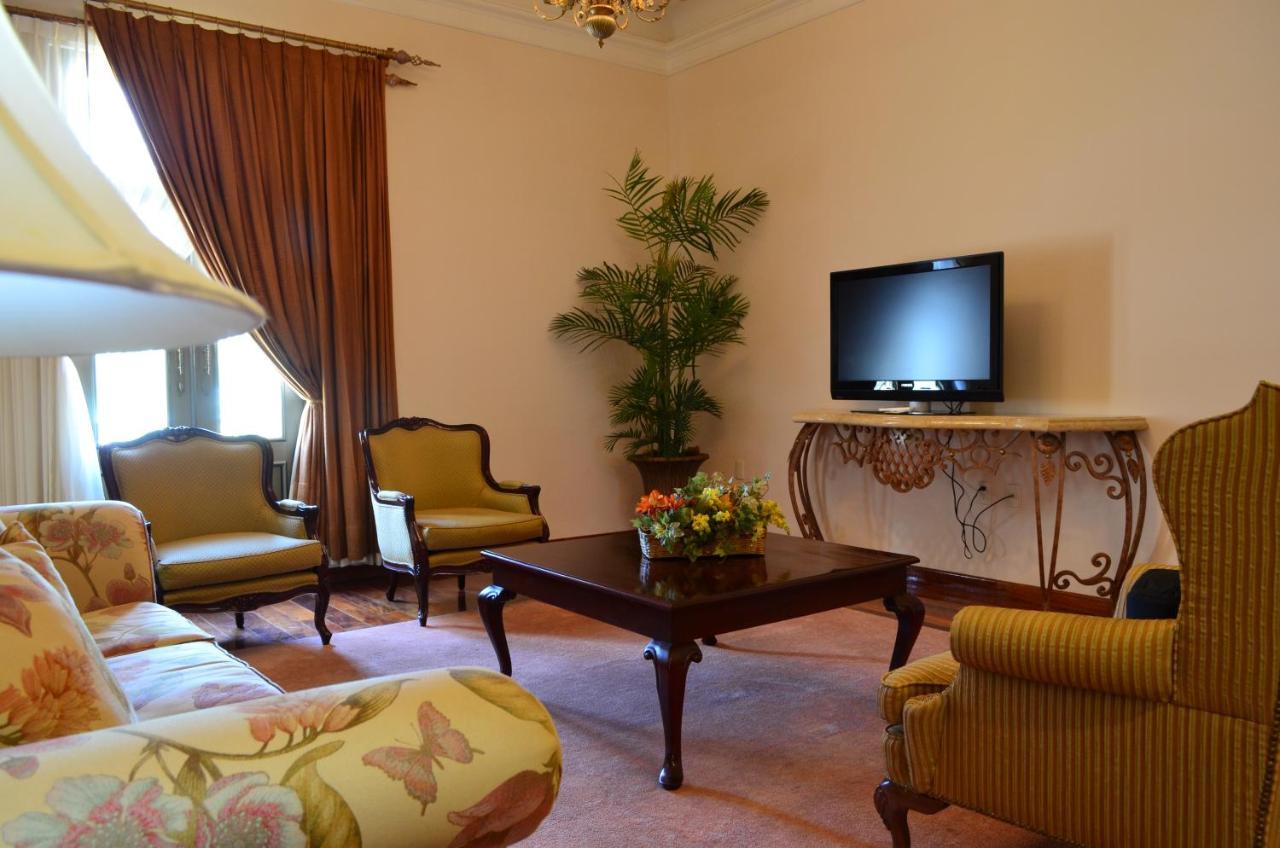Hotel Real Hacienda Santo Tomas Colonia Gustavo Baz Prada ภายนอก รูปภาพ