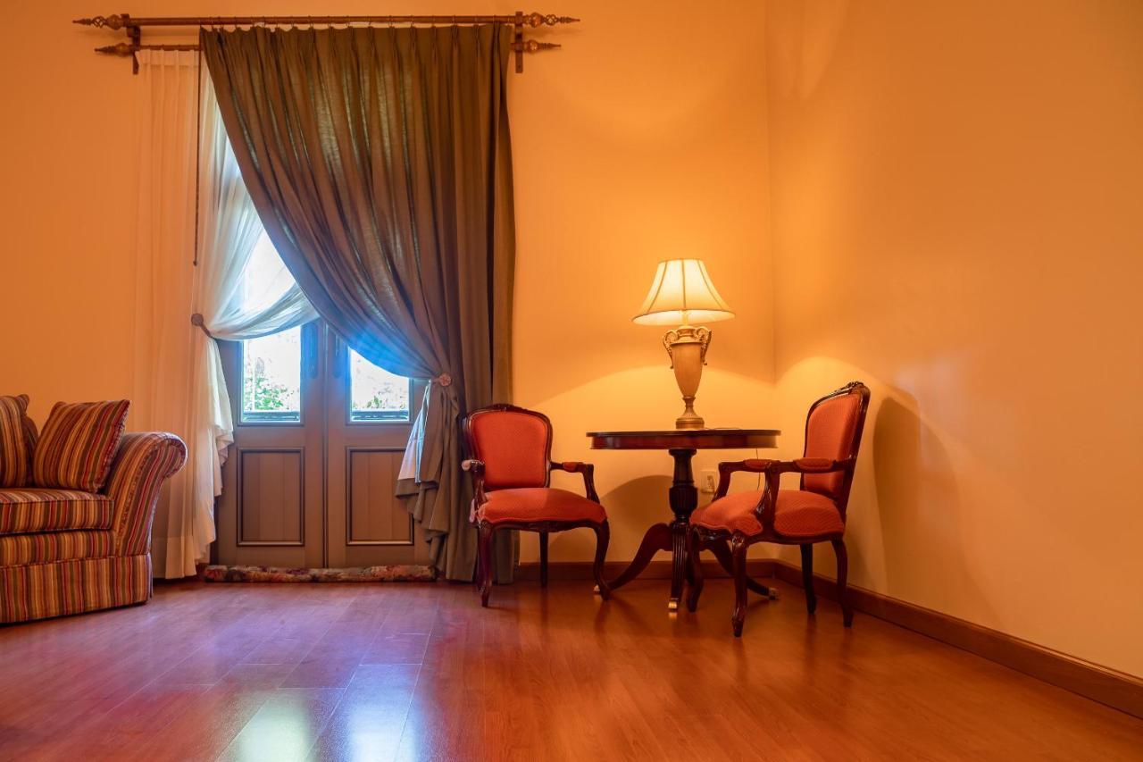 Hotel Real Hacienda Santo Tomas Colonia Gustavo Baz Prada ภายนอก รูปภาพ