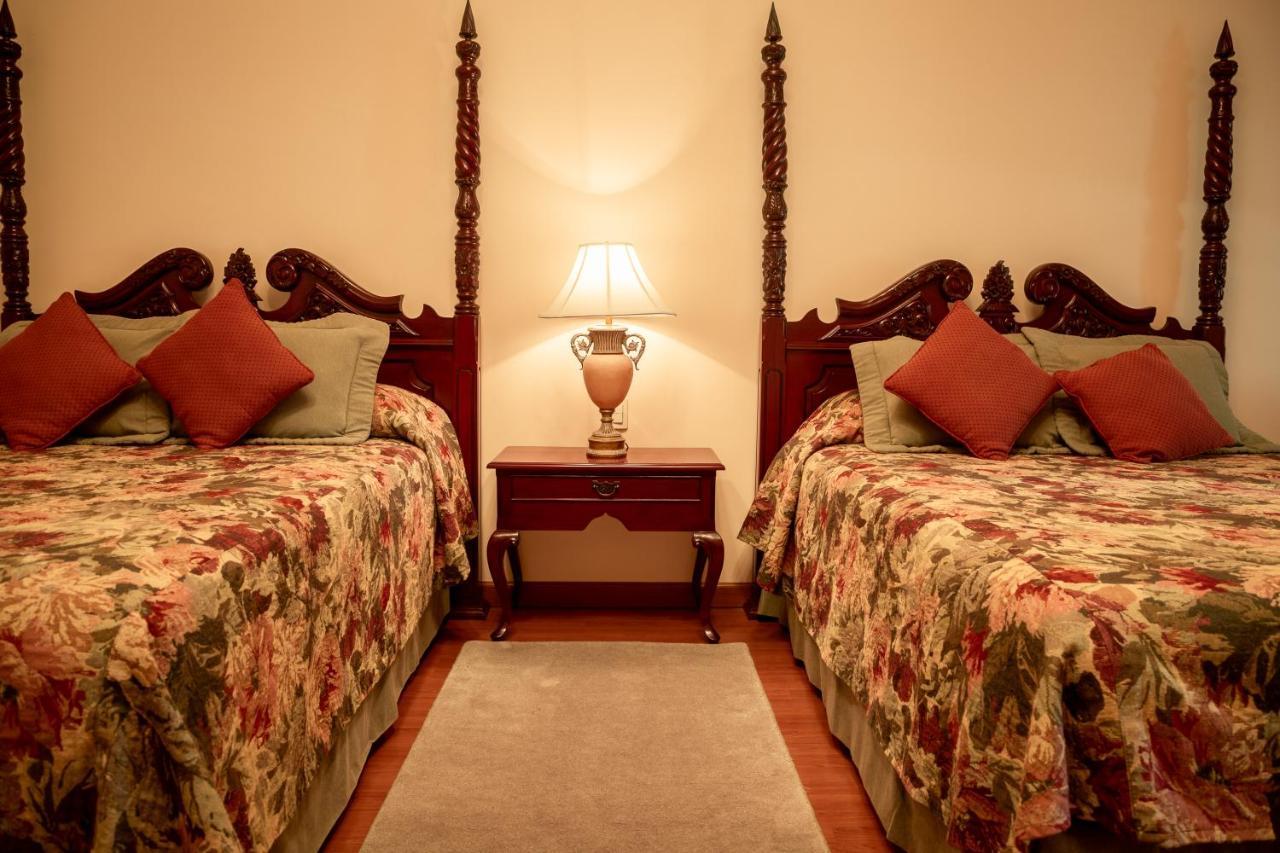 Hotel Real Hacienda Santo Tomas Colonia Gustavo Baz Prada ภายนอก รูปภาพ