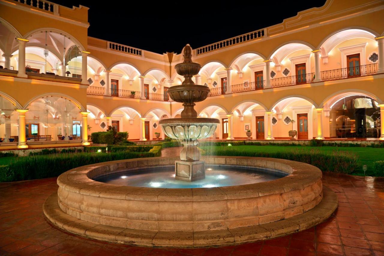 Hotel Real Hacienda Santo Tomas Colonia Gustavo Baz Prada ภายนอก รูปภาพ